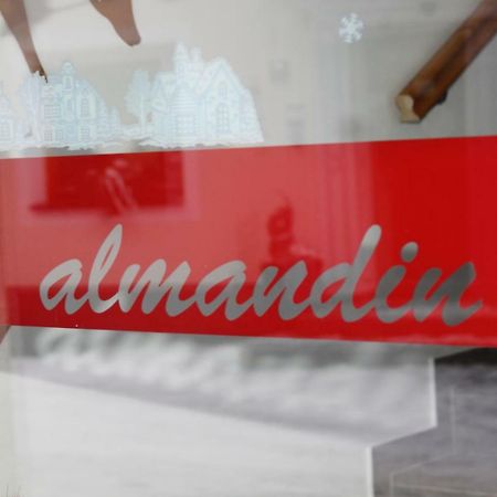 Almandin Apartments Ischgl Bagian luar foto