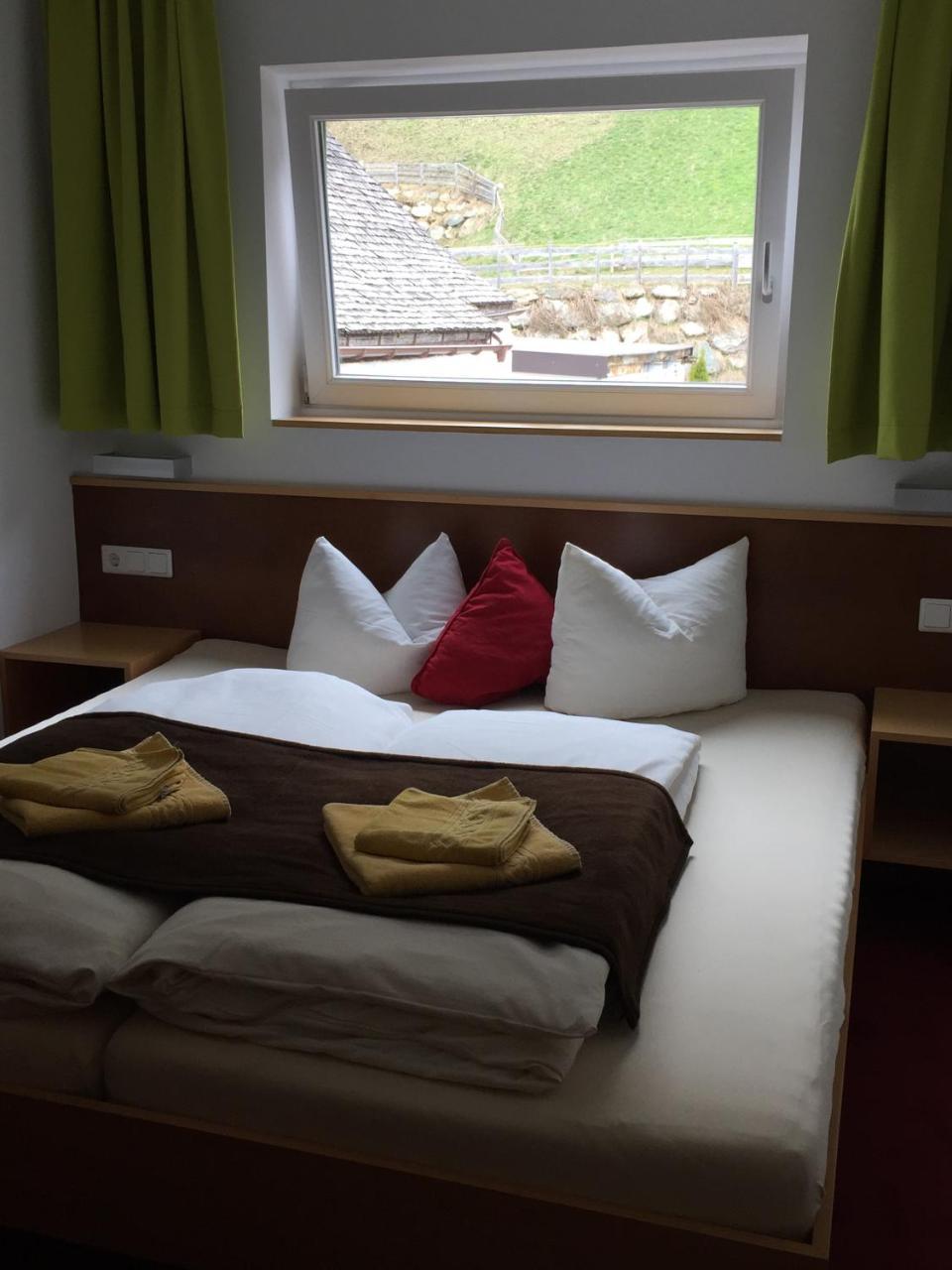 Almandin Apartments Ischgl Bagian luar foto